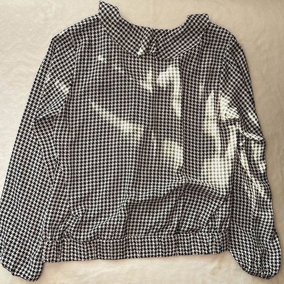 Loft Houndstooth Ruffle Blouse Size S - Picture 5 of 6